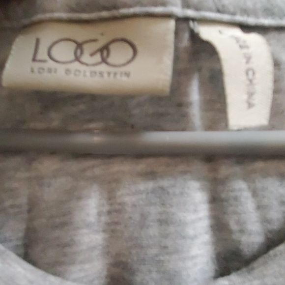 Logo by Lori Goldstein - Picture 4 of 8